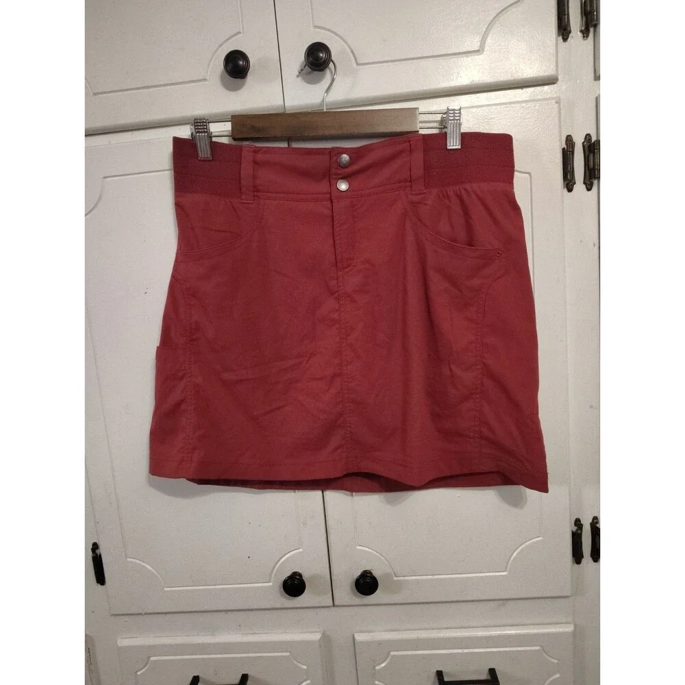Title Nine Womens Size 10 Burgundy Clamber Skort Outdoor Hiking Camping